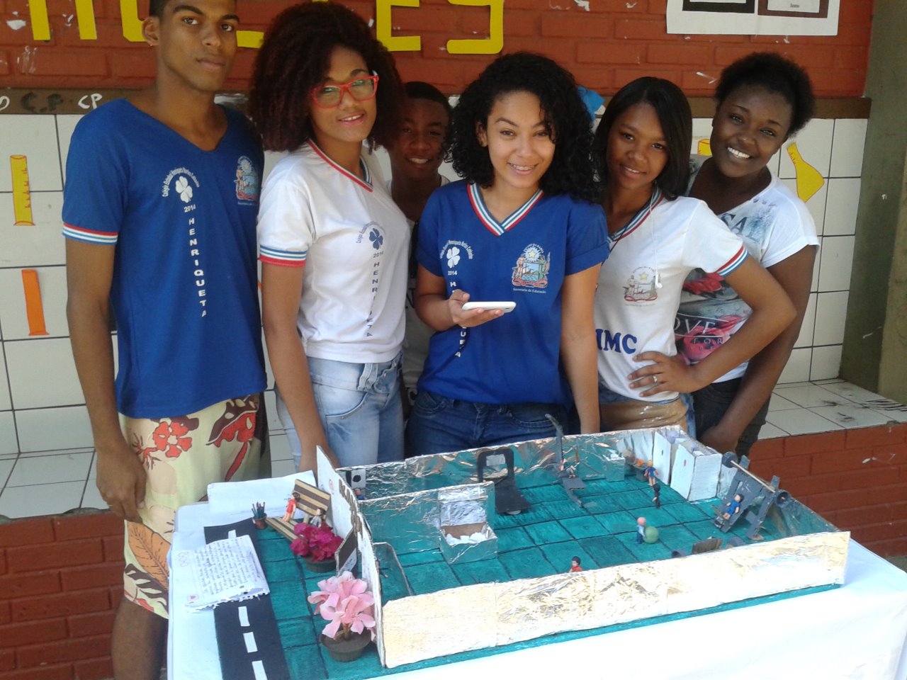Fotos das atividades com os estudantes :: Colégio Henriqueta Martins ...